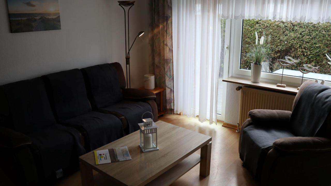 Ferienhaus Krabbenhuus Carolinensiel Buitenkant foto
