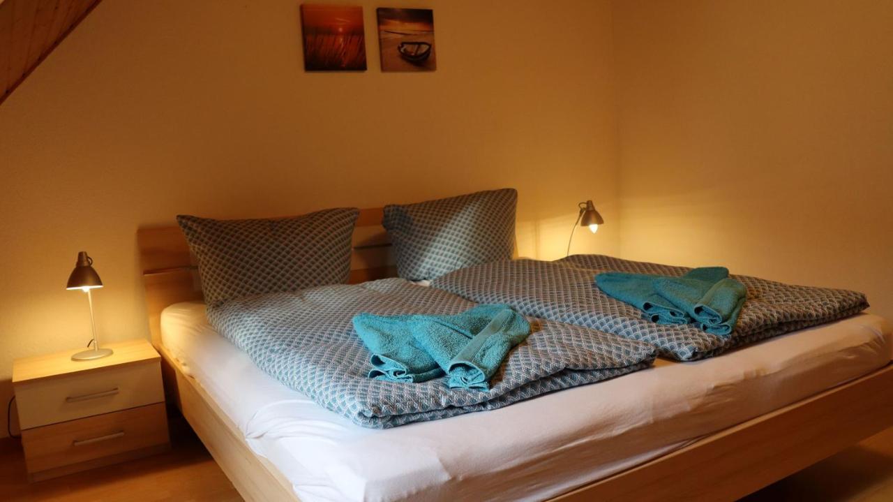 Ferienhaus Krabbenhuus Carolinensiel Buitenkant foto
